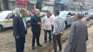 نائب محافظ الجيزة يتابع ميدانيا مشروع إحلال وتجديد شبكات الصرف الصحي بمدينة أبو النمرس نائب محافظ الجيزة يتابع ميدانيا مشروع إحلال وتجديد شبكات الصرف الصحي بمدينة أبو النمرس