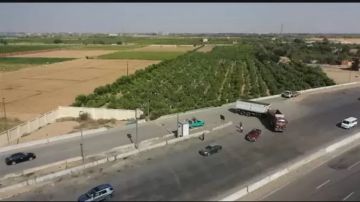 وزارة النقل تطلق حملة سلامتك تهمنا وتدعو المواطنين لدعمها للحد من السلوكيات السلبية على الطرق وزارة النقل تطلق حملة سلامتك تهمنا وتدعو المواطنين لدعمها للحد من السلوكيات السلبية على الطرق