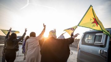 بترتيب أمريكي.. اجتماعات بين قسد ودمشق خارج سوريا بترتيب أمريكي.. اجتماعات بين قسد ودمشق خارج سوريا