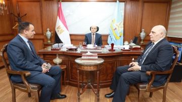 محافظ كفر الشيخ يبحث ملفات مهمة مع رئيس شمال الدلتا لتوزيع الكهرباء 