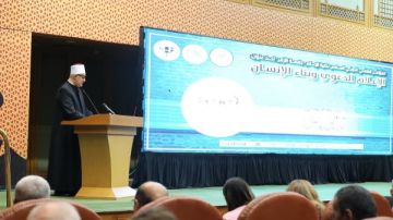 مفتي الجمهورية: التمسك بالوسطية ورفض التطرف أساس لمجابهة التحديات