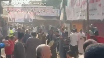 إقبال وطوابير.. زحام على التصويت في لجنة مدرسة إتريس بمنشأة القناطر