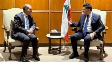 وزير الخارجية يصل بيروت.. ويؤكد: مصر تدعم لبنان الشقيق