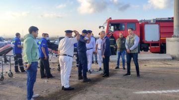 محافظ الإسكندرية يتفقد موقع حادث اشتعال سيارة بمحور المشير أبو ذكرى