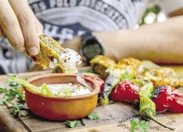 هل تناول وجبة واحدة في اليوم يساعدك على إنقاص وزنك؟