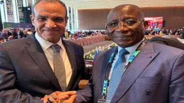 وزير الخارجية ونظيره الإيفوارى يؤكدان مواصلة التنسيق الوثيق والعمل على تعميق التعاون وزير الخارجية ونظيره الإيفوارى يؤكدان مواصلة التنسيق الوثيق والعمل على تعميق التعاون