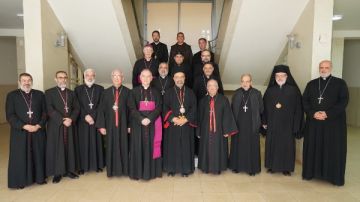 الأنبا إبراهيم إسحق يفتتح الاجتماع نصف السنوي الدوري لمجلس البطاركة والأساقفة الكاثوليك بمصر