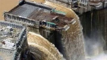 كيف تؤثر الإدارة العشوائية لسد النهضة على هيدرولوجيا نهر النيل؟