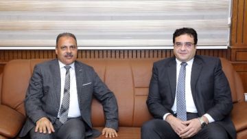 محافظ الشرقية يزور المحامي العام لنيابات جنوب الزقازيق لتهنئته بمنصبه الجديد