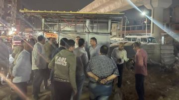 محافظ الجيزة يجوب شوارع الوراق وإمبابة ليلا ويوجه إنذارا الي نائب رئيس هيئة النظافة بعد رصد قصور في النظافة