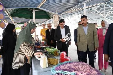 وزير الرياضة يتفقد فعاليات الاتحاد العام لمراكز شباب مصر بمركز شباب الشيخ زايد في الإسماعيلية وزير الرياضة يتفقد فعاليات الاتحاد العام لمراكز شباب مصر بمركز شباب الشيخ زايد في الإسماعيلية