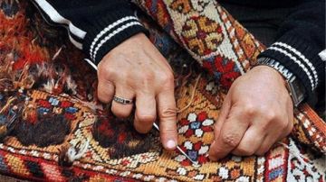 اليونان تطلق استراتيجية وطنية لإحياء الحرف اليدوية وتحويلها إلى قطاع اقتصادي واعد