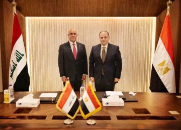 رئيس هيئة الدواء المصرية يستقبل وزير صحة العراق لتعزيز التعاون الدوائي المشترك