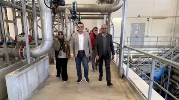 وزير الإسكان يواصل زيارته للمشروعات الرائدة لشركة أكسيونا الإسبانية وزير الإسكان يواصل زيارته للمشروعات الرائدة لشركة أكسيونا الإسبانية