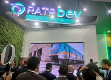 وزير النقل يفتتح مركز تدريب كوادر الخط الثالث للمترو وقطار العاصمة الكهربائي