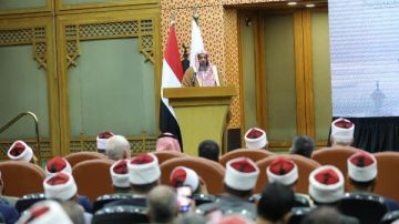 عواد العنزي: نتعاون مع الأزهر لتبادل الخبرات في تعزيز الوسطية ومجابهة المغالاة عواد العنزي: نتعاون مع الأزهر لتبادل الخبرات في تعزيز الوسطية ومجابهة المغالاة