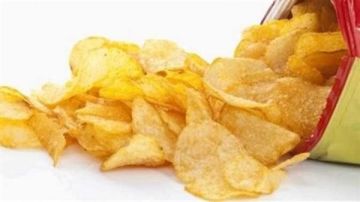 هل شيبسي كرانشي بالسجق الحار يحتوي على لحم خنزير؟ هل شيبسي كرانشي بالسجق الحار يحتوي على لحم خنزير؟