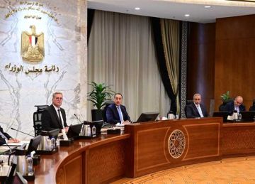 رئيس الوزراء يتابع جهود جذب المزيد من الاستثمارات الأجنبية