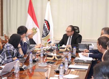 لتأسيس مشروع الأمونيا الخضراء.. وزير قطاع الأعمال يبحث إجراءات الشراكة بين النصر للأسمدة و بنشمارك وإنفيجن 