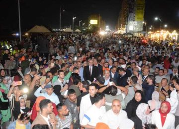 محافظ الغربية يشارك المواطنين احتفالات افتتاح المتحف المصري الكبير: أعظم هدية تقدمها مصر للعالم محافظ الغربية يشارك المواطنين احتفالات افتتاح المتحف المصري الكبير: أعظم هدية تقدمها مصر للعالم