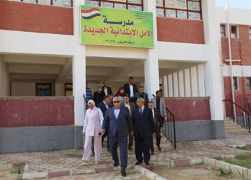 محافظ الوادي الجديد يتفقد جاهزية لجان انتخابات النواب بمركز الخارجة محافظ الوادي الجديد يتفقد جاهزية لجان انتخابات النواب بمركز الخارجة