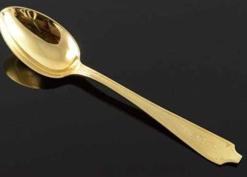 معلقة بـ65 ألف جنيه.. تفاصيل موضة جديدة لهدايا الأطفال في السوق المصري معلقة بـ65 ألف جنيه.. تفاصيل موضة جديدة لهدايا الأطفال في السوق المصري