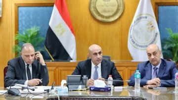 مواصفات امتحان مادة اللغة الفرنسية لطلاب الأول والثاني الثانوي