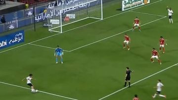 الدردير ينتقد أداء مهاجم الزمالك أمام الأهلي في مباراة السوبر