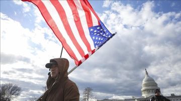 الهجرة الأمريكية: تعليق كامل لدخول مواطني 12 دولة إلى الولايات المتحدة عاجل