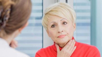 تزعج كثيرا من البنات والسيدات.. ما هي رقبة الديك الرومي؟