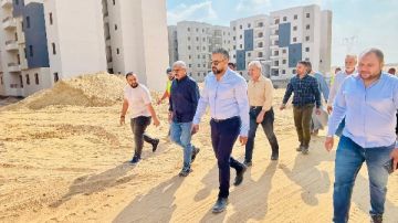 جولة موسعة لرئيس العبور الجديدة لمتابعة المشروعات وتأكيد الإسراع في معدلات التنفيذ جولة موسعة لرئيس العبور الجديدة لمتابعة المشروعات وتأكيد الإسراع في معدلات التنفيذ