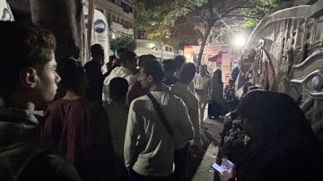 دقائق الحسم .. طوابير الانتخابات بالإسكندرية تتحدى الزمن قبل الإغلاق