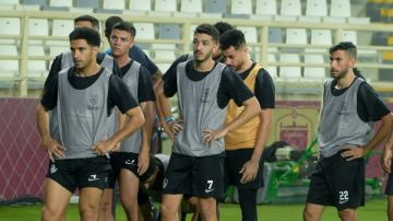لقطات من تدريبات الزمالك الأخيرة قبل مواجهة بيراميدز بالسوبر.. شاهد