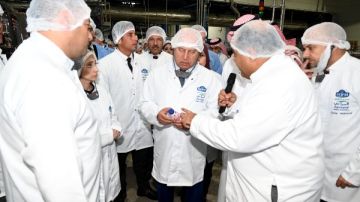 وزير الصناعة والنقل يتفقد 4 مصانع كبرى متخصصة في الصناعات الغذائية بالنوبارية والسادات