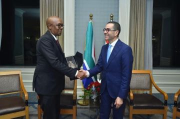 الخطيب: تعزيز التعاون مع جنوب أفريقيا في مجالات صناعة السيارات وإنشاء مناطق لوجستية وربطها ملاحيا