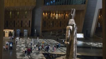 تعليم الأطفال أساليب السلوك الحضاري ضرورة لزيارة المتاحف