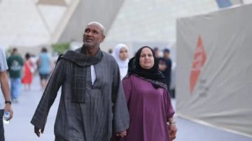 صورة الجلابية في المتحف تثير النقاش حول ملابس المصريين