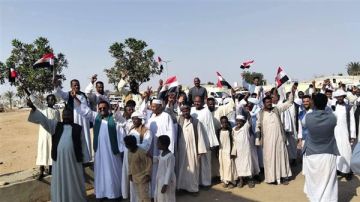 مشاركة واسعة لأهالي حلايب وشلاتين في انتخابات مجلس النواب 2025