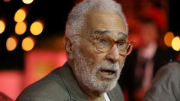 نجل عبد الرحمن أبو زهرة: والدي لم يتوقف عن البكاء أثناء افتتاح المتحف الكبير