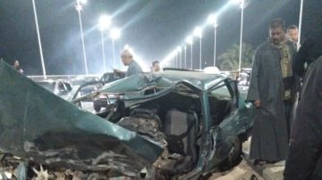 إصابة 3 أشخاص في تصادم سيارتين بأسيوط