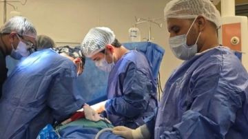 تشغيل وحدة جراحات القلب المفتوح بالأقصر.. ونجاح أول جراحة بالمجمع الطبي الدولي تشغيل وحدة جراحات القلب المفتوح بالأقصر.. ونجاح أول جراحة بالمجمع الطبي الدولي
