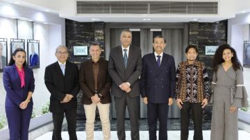 محافظ أسوان يستقبل سفير دولة إندونيسيا الصديقة