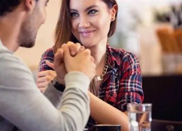  هيبقى كل حياتك وفجأة هيختفي ويسيبك .. رجل هذا البرج الأكثر تلاعبا في العلاقات