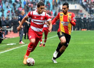 اتهامات بالرشوة وإغراءات مالية تشعل ديربي تونس بين الترجي والإفريقي قبل انطلاقه