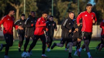 الأهلي يختتم تدريباته استعدادًا لمواجهة الجيش الملكي