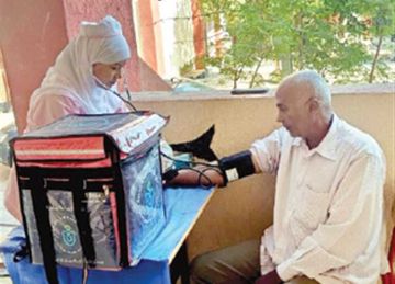 الرعاية الصحية تواصل إطلاق مبادرتها انتخب واطمن .. ونشر 180 فرقة طبية بمحيط لجان انتخابات النواب الرعاية الصحية تواصل إطلاق مبادرتها انتخب واطمن .. ونشر 180 فرقة طبية بمحيط لجان انتخابات النواب