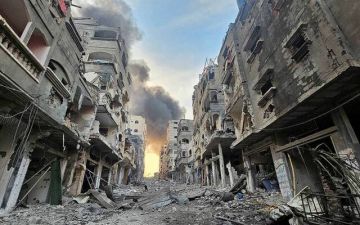 رويترز: تقسيم غزة السيناريو الأقرب.. و الخط الأصفر يتحول لجدار برلين جديد رويترز: تقسيم غزة السيناريو الأقرب.. و الخط الأصفر يتحول لجدار برلين جديد