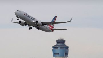 أمريكا .. رفع تعليق الإقلاع في مطار فيلادلفيا الدولي