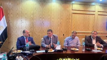 كلية الصيدلة تستضيف الدكتور أحمد كاسب من مركز السرطان بجامعة تكساس