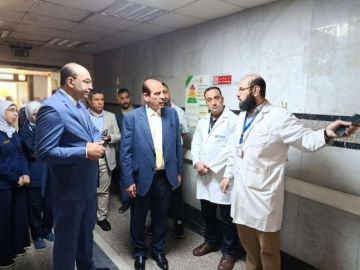 نائب وزير الصحة يتفقد مستشفى شبرا العام ويوجه بسرعة إصلاح الأجهزة المعطلة خلال أسبوعين